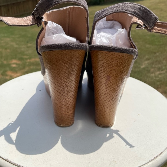 Nine West platform wedges. - Picture 6 of 7